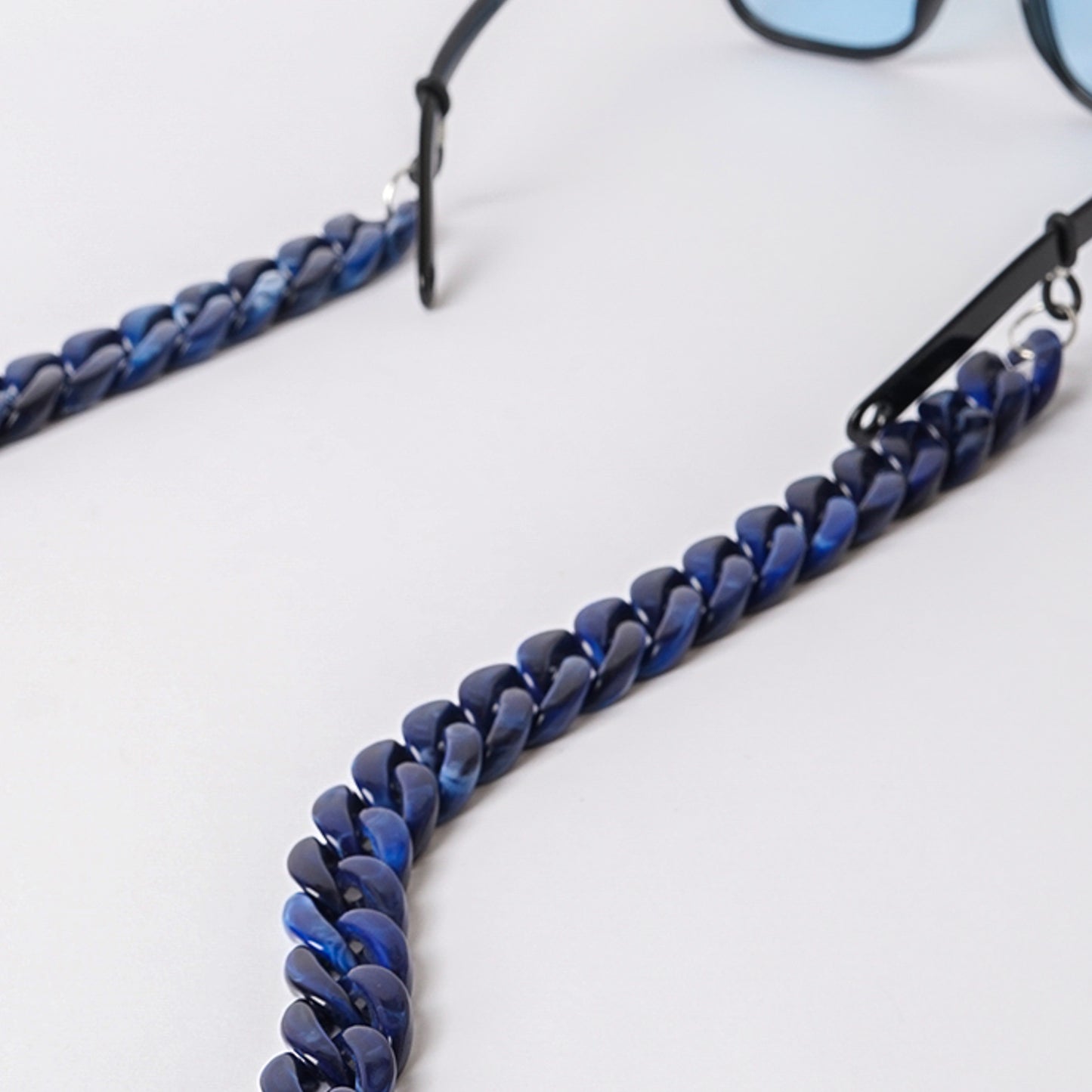 Acrylic Chain Dark Blue