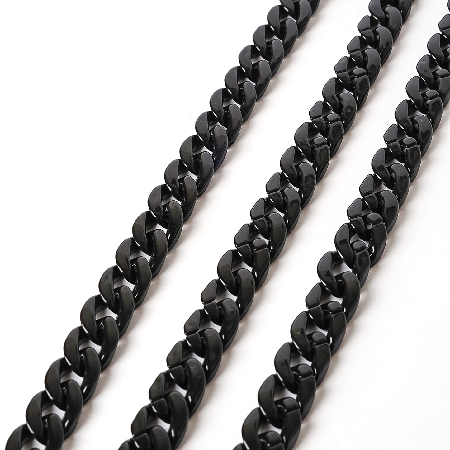 Acrylic Chain Black